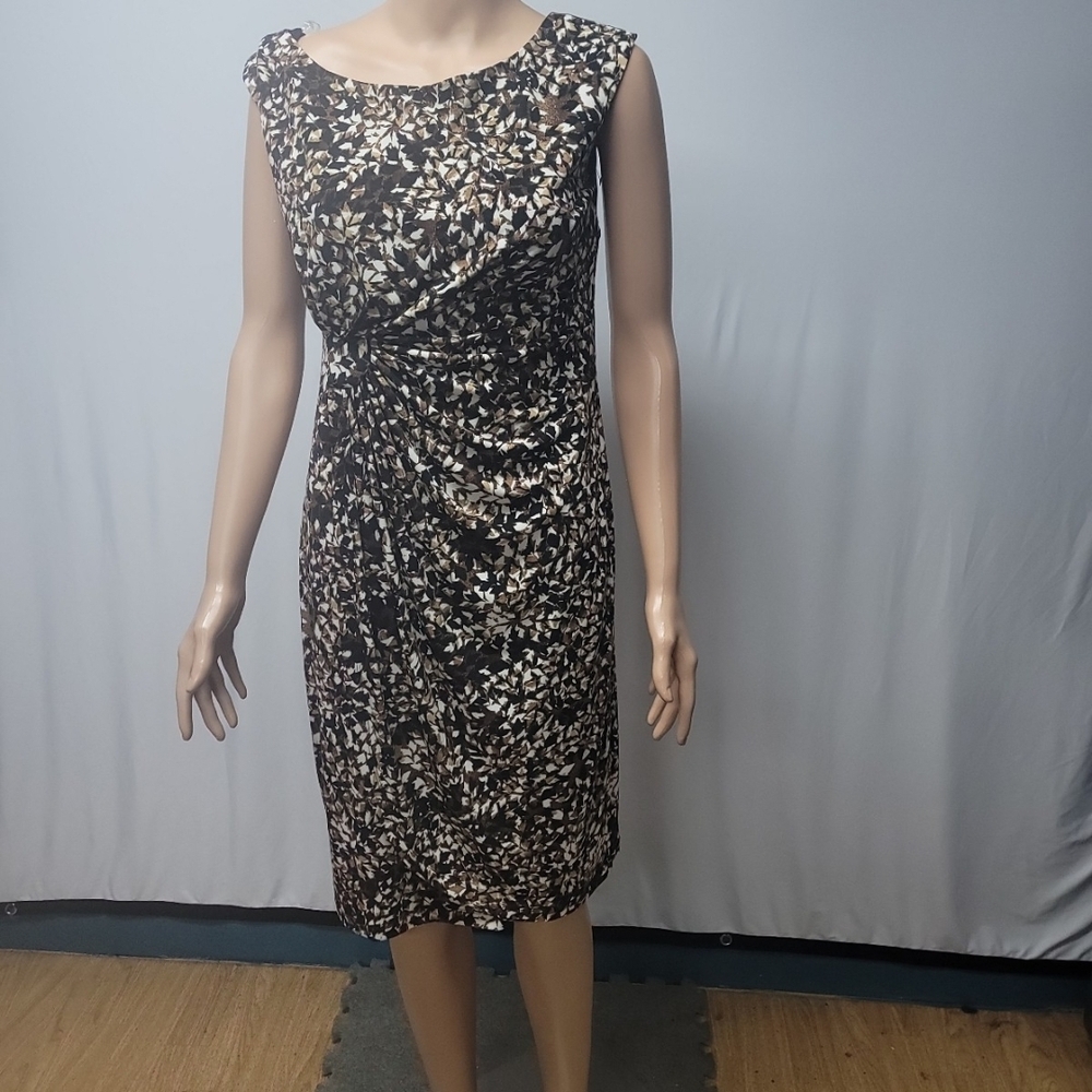 connected apparel Brown and Cream Leaf-Print Midi Sheath Dress
